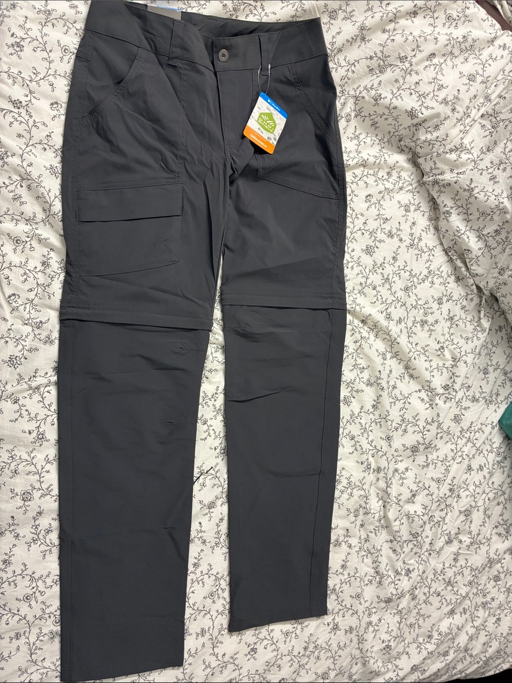 Women Columbia active pan size 6